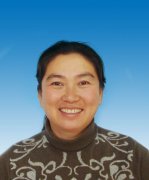 岳琳：河南省學(xué)科帶頭人，高級(jí)教師，體育學(xué)科