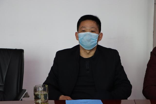 市教育局對南陽一中、南陽五中高三開學(xué)準(zhǔn)備工作開展檢查驗(yàn)收
