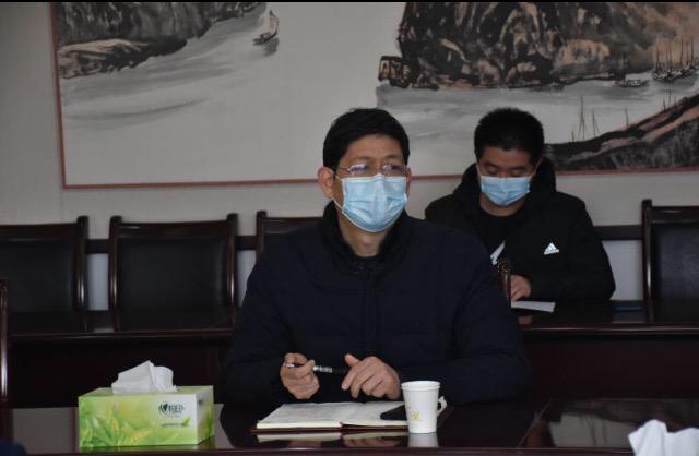 市教育局對南陽一中、南陽五中高三開學(xué)準(zhǔn)備工作開展檢查驗(yàn)收