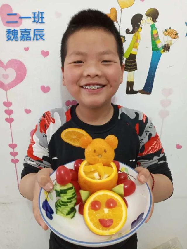 超可愛！“五一”節(jié)，一完的幼兒到高中生們各顯神通